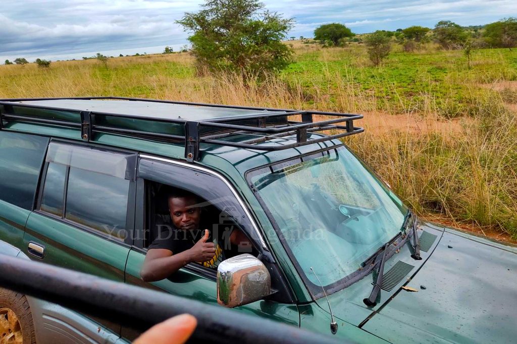 Car rental with a driver in Kenya