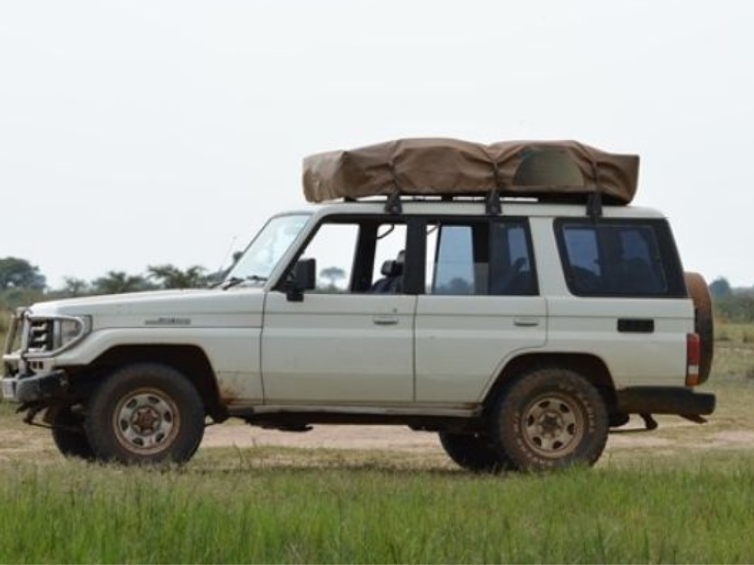 Land cruiser Hardtop for rent in Kenya