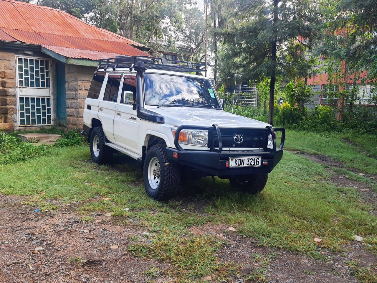 4x4 car rental Kenya