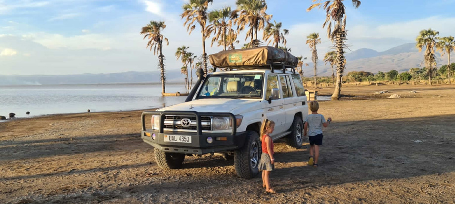 4x4 Land Cruiser Hardtop hire in Kenya